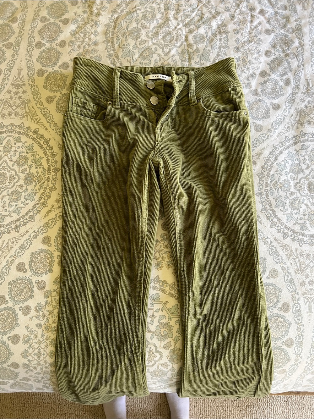 PacSun Olive Corduroy Wide-Leg Jeans - Women's